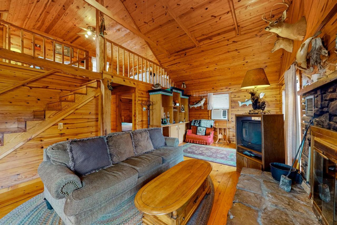 Charlie'S Ol' Fishing Cabin Eureka Springs Exterior foto